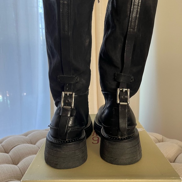 A.S.98 Women’s Sleek Black Leather Boots (38) - Picture 3 of 7